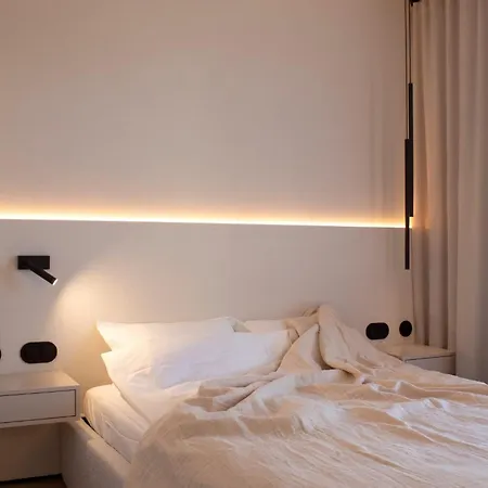Apartment Novu & Parking *